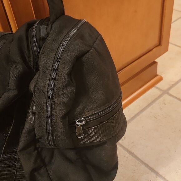 L.L. Bean Vintage Black 20" Duffel Bag - Picture 4 of 14